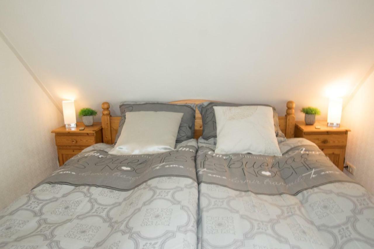Bed En Breakfast Uitrust Lauwerzijl エクステリア 写真